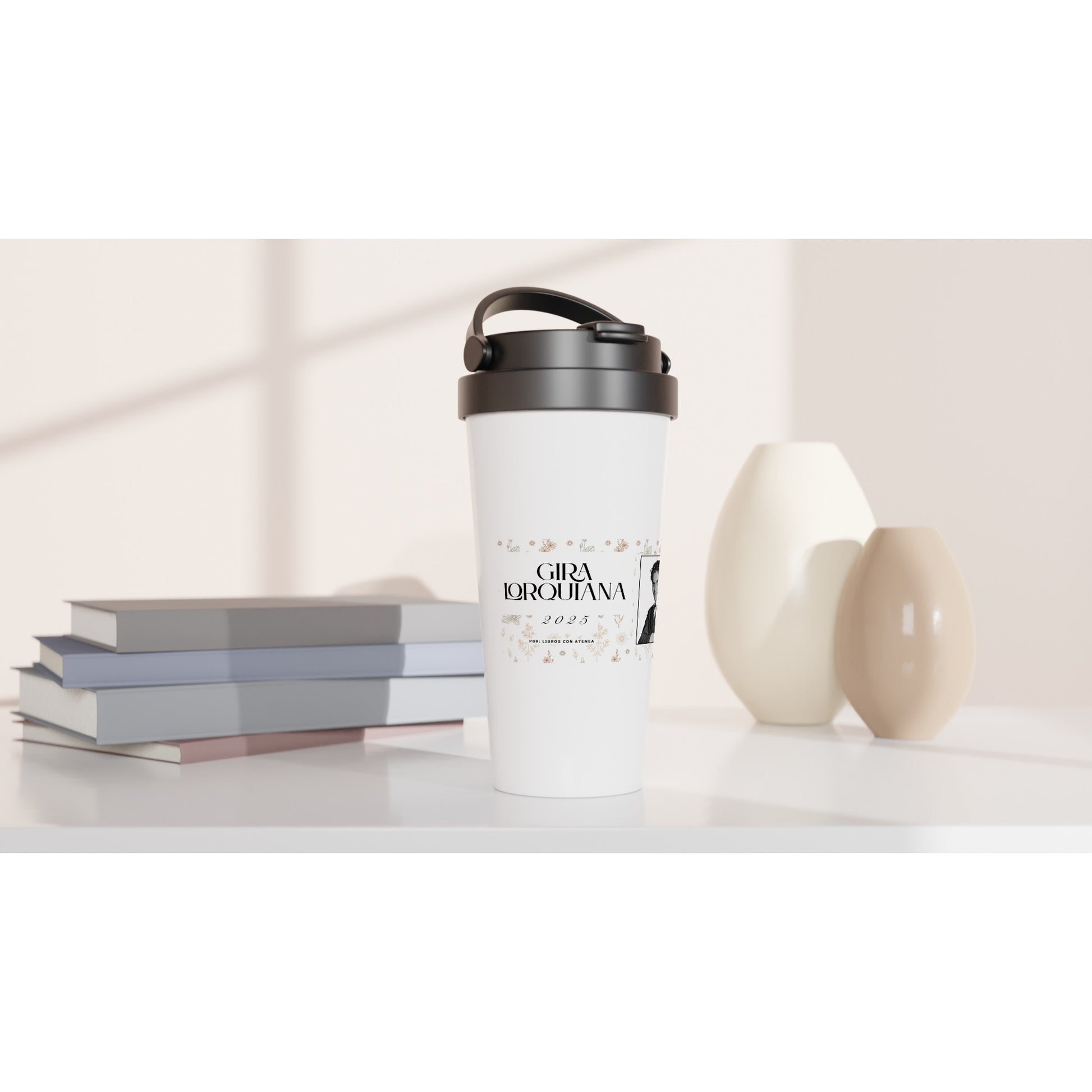 Celebra la poesía de Federico García Lorca con el termo premium oficial de la Gira Lorquiana 2025. Acero inoxidable, diseño exclusivo y eco-friendly. Edición limitada para amantes de la literatura y coleccionistas. ¡Compra online y apoya la cultura!