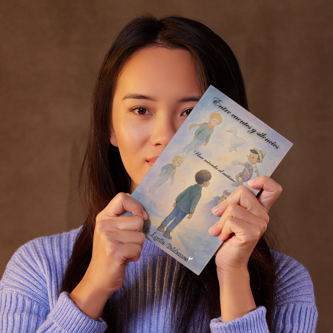 Entre cuentos y silencios de Patricia Aguila - · Edición ilustrada